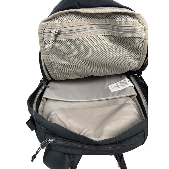 Fjallraven Raven 20L Backpack Övik F23344 Black Laptop Ready 12 Pockets main image 8